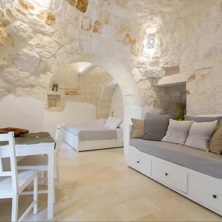 Masseria Trulli Sull'aia 3* チステルニーノ